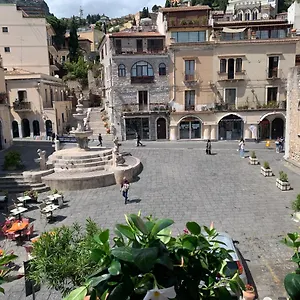 Casa Antica Savoia Apartament Taormina